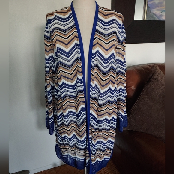 Travelers Collection by Chico's Blue/White/Brown Zig Zag Stitch Cardigan - Picture 3 of 7